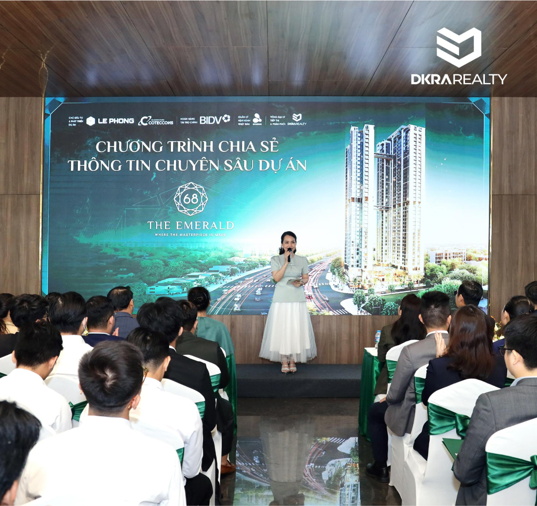 Toàn cảnh Chương trình chia sẻ thông tin chuyên sâu dự án The Emerald 68 sáng ngày 07/8