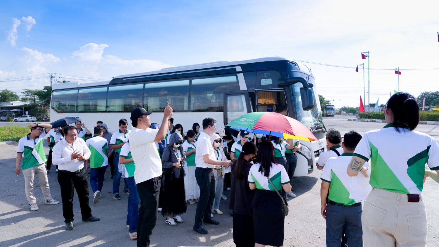 aka-homes-dung-dt823d-site-tour-vinhomes-green-city-ngang-1