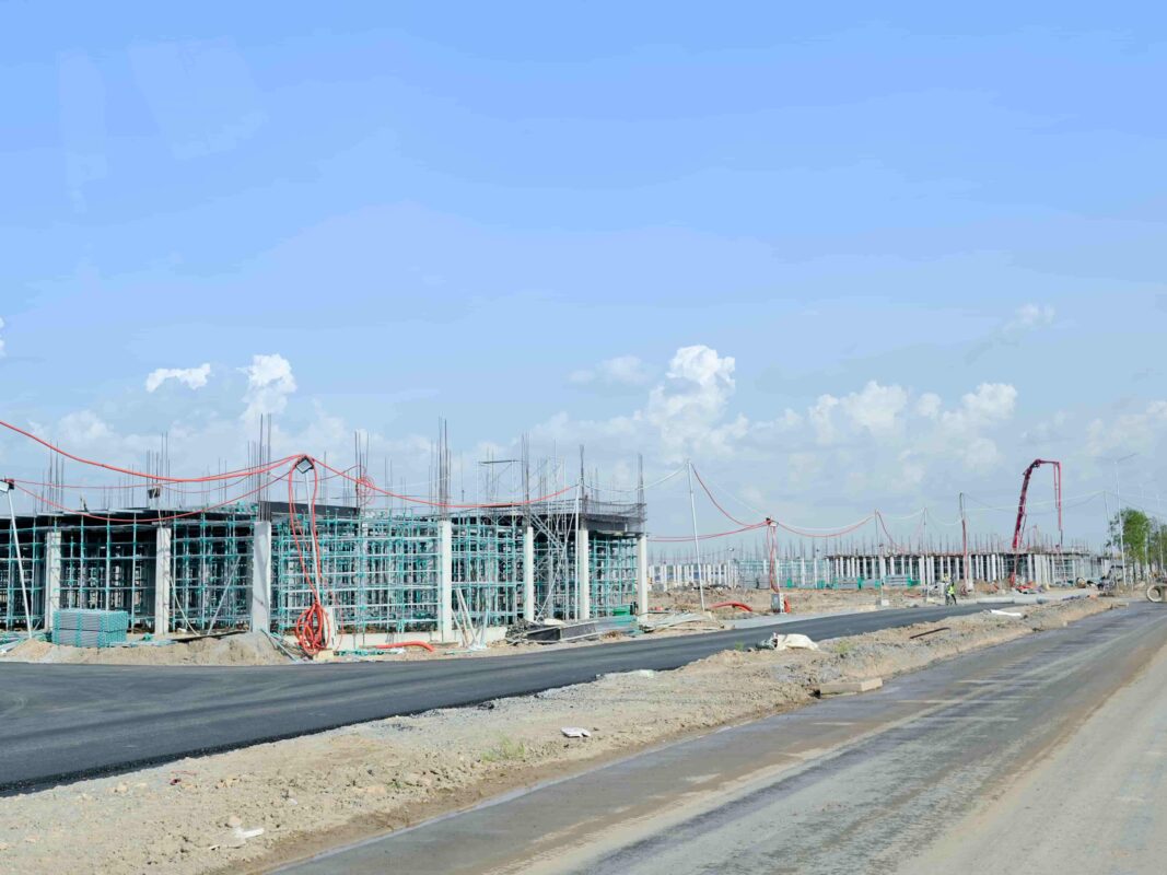 tien-do-site-tour-vinhomes-green-city-1