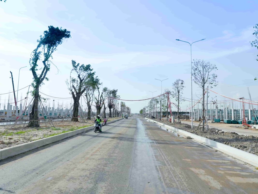 tien-do-site-tour-vinhomes-green-city-4